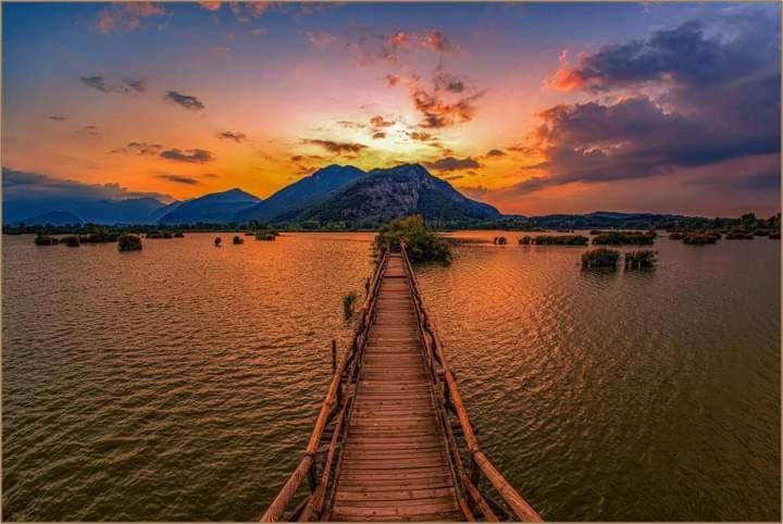 Апартаменти 1 Step On The Lake Клусане Екстер'єр фото